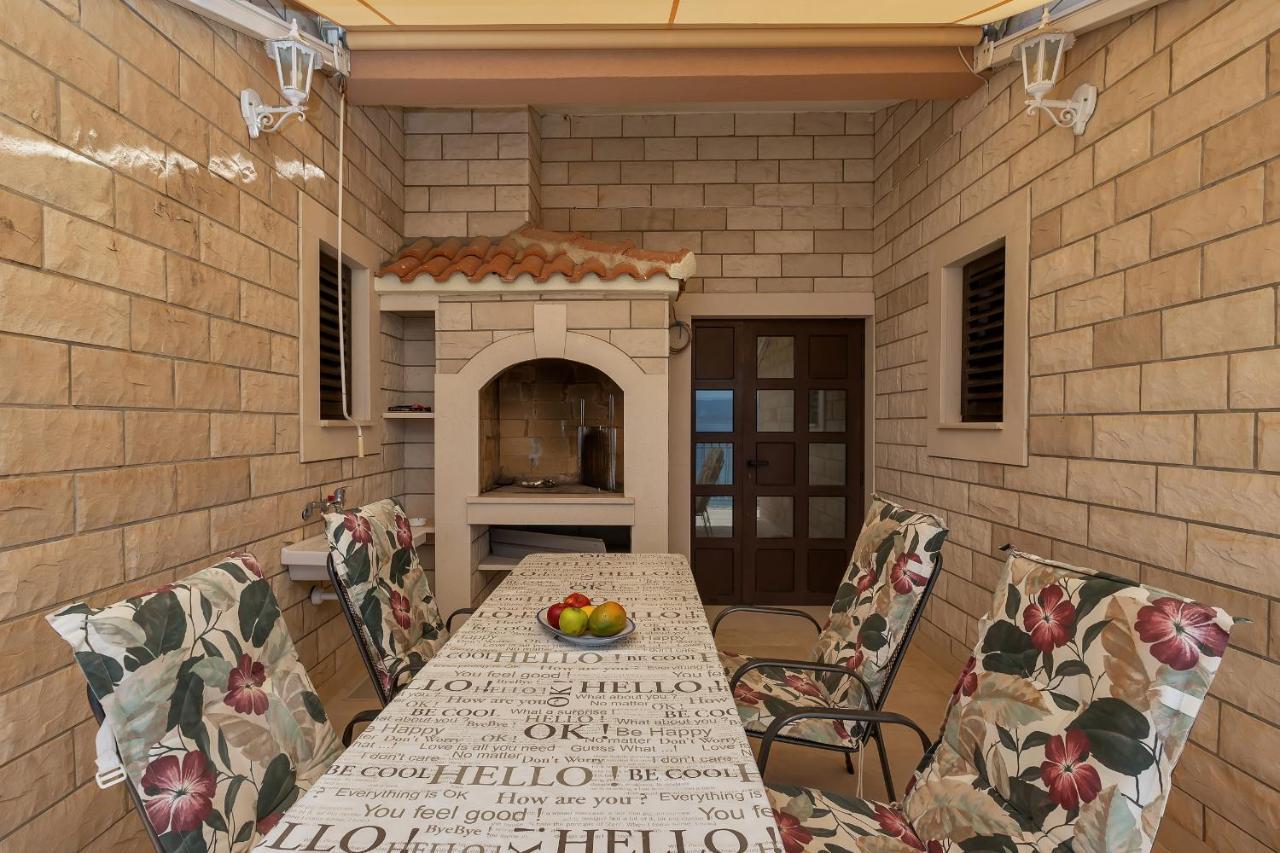 Guest House Lazeta Duće Екстериор снимка