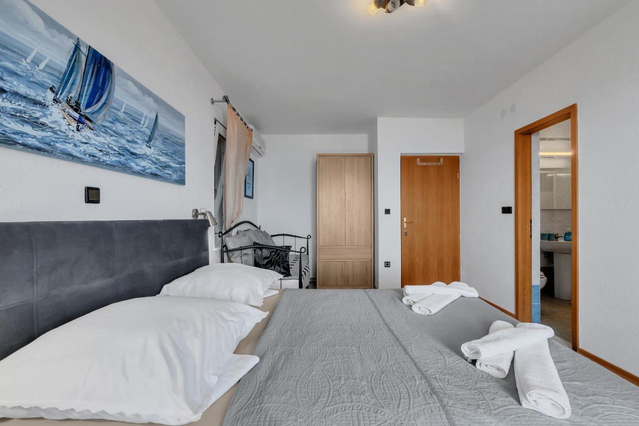 Guest House Lazeta Duće Екстериор снимка
