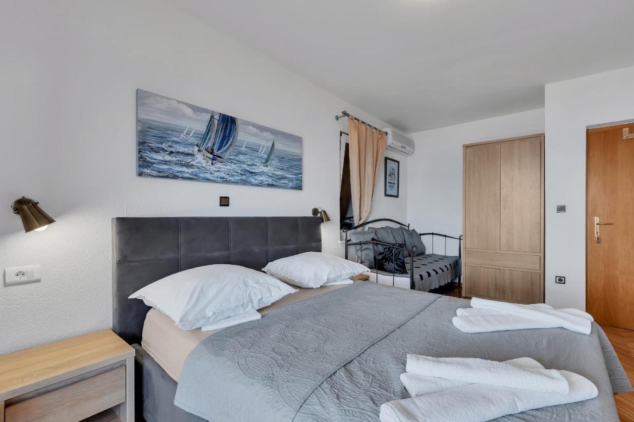 Guest House Lazeta Duće Екстериор снимка